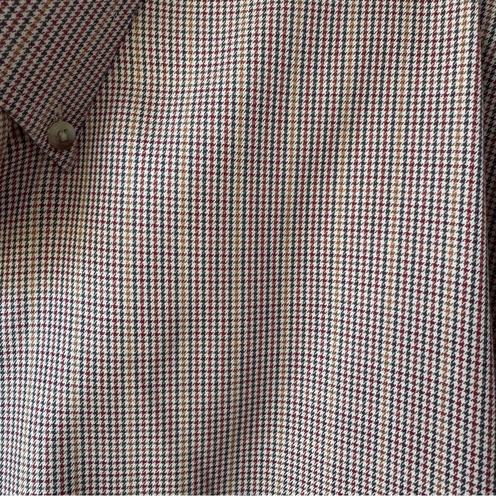 Jos. A. Bank Traveler’s Collection XL Men’s Check Button Down Shirt 100% Cotton - Picture 2 of 4